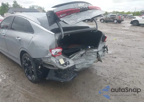 2024 Kia K5 Gt-Line из США, поврежденный, VIN 5XXG64J22RG230008